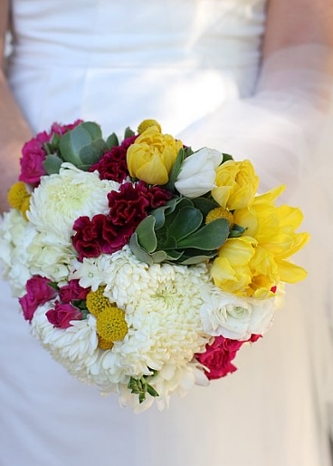 Bridal Bliss in Yellow: bouquet